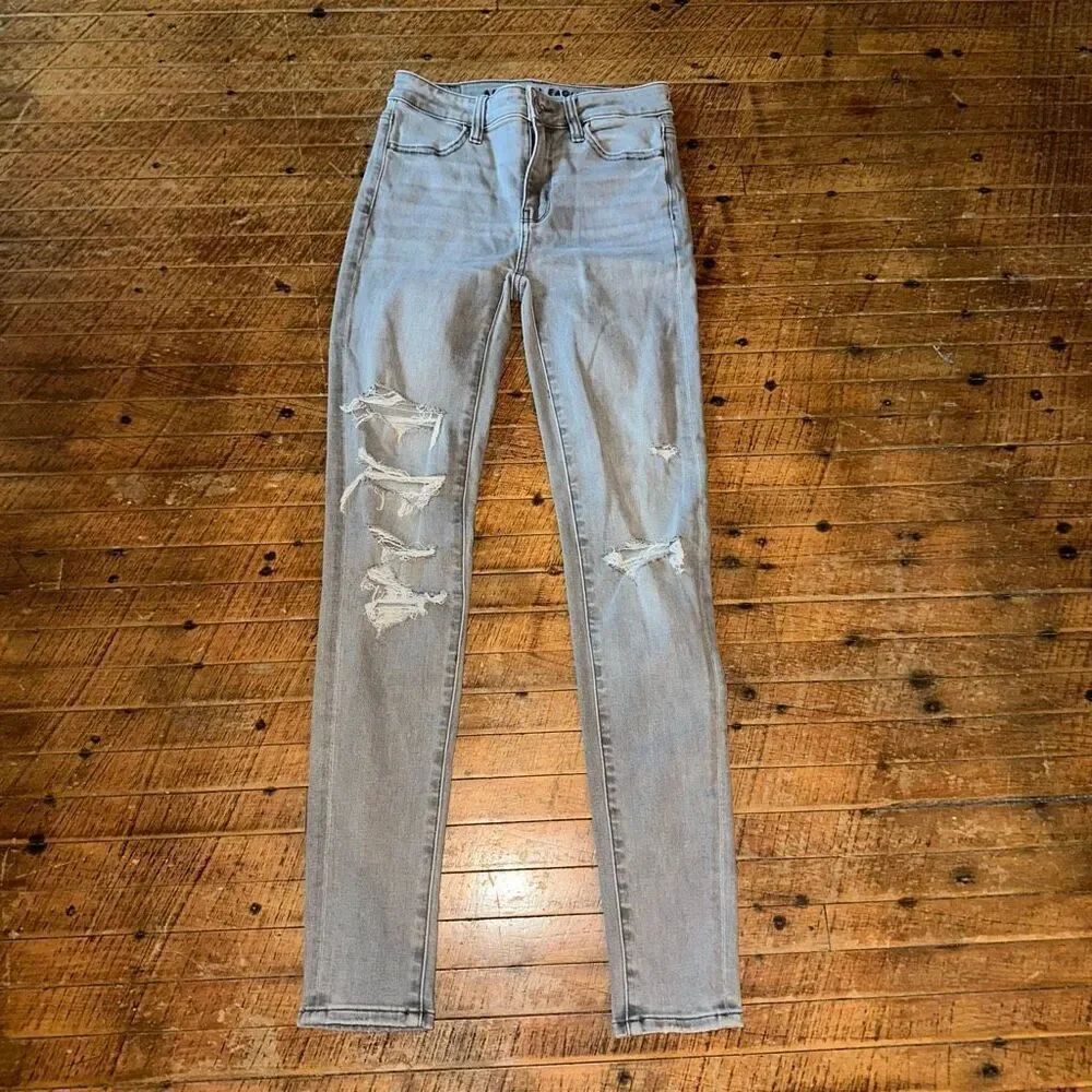 American Eagle destroyed washed gray hi-rise 00 jeggings